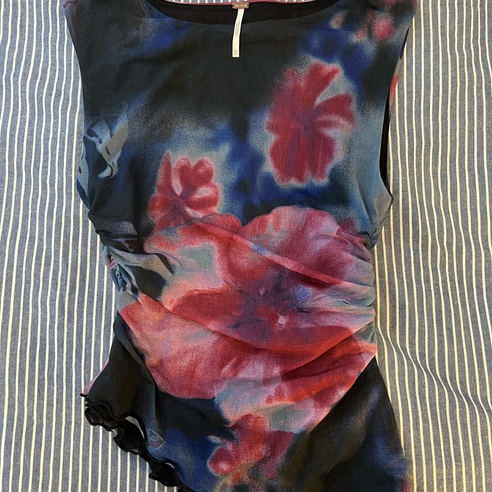 Floral Sleeveless Top